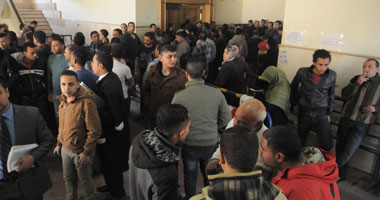 براءة المتهمين بقتل متظاهرى المرج والأهالى يهاجمون المحكمة