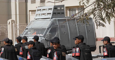 الأمن يطالب مواطنى "دلجا"بالالتزام حتى يتمكن من القبض على الإرهابيين