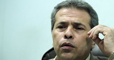 وصول توفيق عكاشة محمولا على الأعناق إلى مدينة بلبيس 