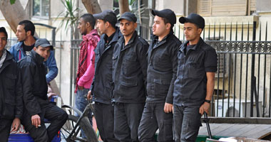 تواجد أمنى مكثف أمام لجان السويس