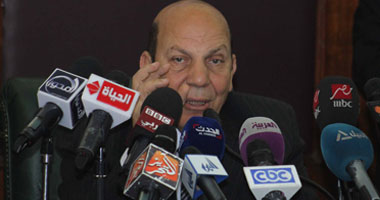 وزير التنمية المحلية يعلن حركة تنقلات لـ 22 قيادة فى 14 محافظة