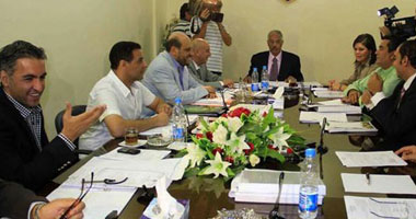 الفضائيات تقاطع اجتماع الجبلاية لبيع كواليس المنتخب