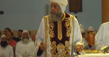 البابا تواضروس يعقد آخر قداس بإيطاليا مع أساقفة وكهنة أوروبا.. وأقباط المهجر بميلانو يستقبلونه بالورد.. ويصل القاهرة اليوم.. ويتوجه بعد أسبوع للنمسا لعقد أول "سينمار" للكنيسة القبطية