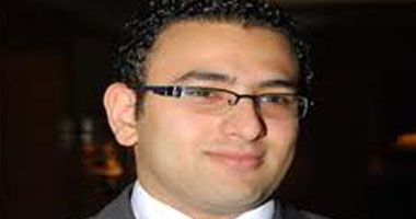مذيع مودرن يحرر محضرا ضد وايت نايتس بعد تلقيه تهديدات