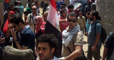 الجالية المصرية فى فلسطين تنظم مسيرة دعما لمصر فى حربها ضد الإرهاب