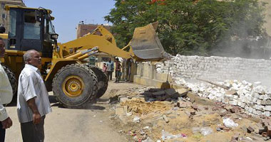 توصيل خط صرف صحى جديد لمساكن السد العالى بالفيوم