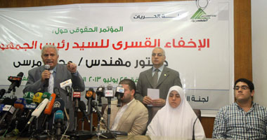 أنصار المعزول يتظاهرون أمام "المهندسين" للإفراج عن مرسى