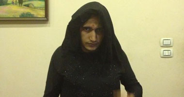 ضبط متهم هارب من 30 حكما يرتدى نقابا بالفيوم