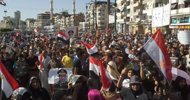مسيرة لتأييد الجيش بمدينة "بئر العبد"