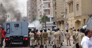 "التايمز" تؤكد ضرورة إنهاء العنف والتوجه إلى المصالحة الوطنية فى مصر