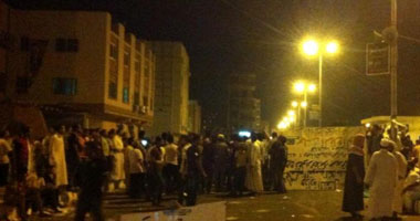 مناوشات بين الأهالى ومسيرة لـ"المحظورة" بالسويس