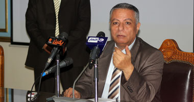 وزير التربية والتعليم يعود للقاهرة بعد زيارة لدبى 