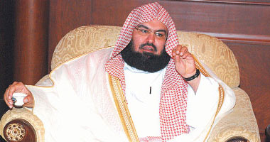 رئيس شئون المسجد النبوى يشيد بنهج السعودية في تحكيم الشريعة وتحقيق العدالة