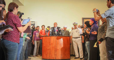 الخارجية: 4 آلاف مصرى مازالوا على الحدود التونسية وإجلاؤهم خلال يومين