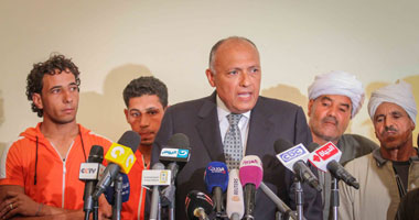 وزير الخارجية يناشد المصريين فى المناطق الآمنة بليبيا البقاء بأماكنهم