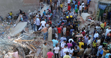 استخراج 3 أحياء من تحت أنقاض عقار غربال المنكوب