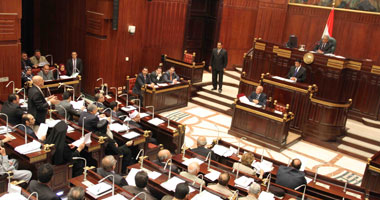 ممثلا الجيش يلتقيا"الخمسين"قبل حسم المواد الخاصة به بـ"نظام الحكم"