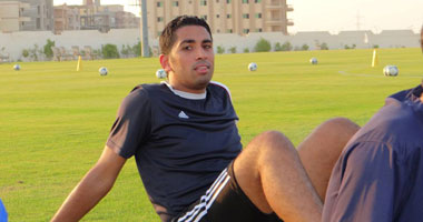 الصباحى يحتسب ركلة جزاء صحيحة للطلائع أمام الزمالك