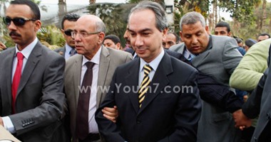 وزير الزراعة: "الفساد فى كل مكان.. ولو نظرنا لكل شىء مش هنخلص"