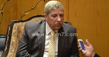 محافظ الإسماعيلية: مهرجان ثقافى سنوى باسم "الأبنودى" تخليدا لذكراه