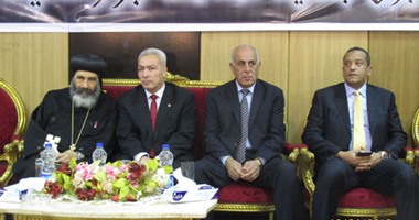 بالصور.. أسقف بورسعيد: كلنا فى مركب واحدة وعلينا أن نعمل ونترك الحاقدين