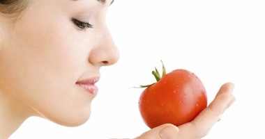 8 أطعمة تعزز ذاكرتك.. على رأسها الطماطم والسمك والمكسرات
