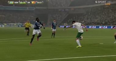 بالفيديو.. مهاجم سويدى يخدع حارس بـ"الكعب"