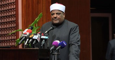 وكيل الأزهر ردًا على دعوات خلع الحجاب: فريضة وتاركها آثم