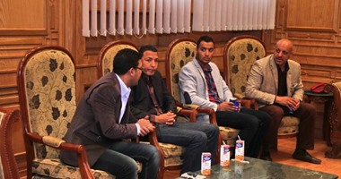 بالصور.. المتحف القومى يكرم كاميرا السويس ومدرسة فيوتشر