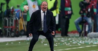 بينيتيز: أداء نابولى أمام فولفسبورج كان مذهلاً