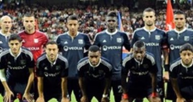 إيقاف لاعب إنجليزى 6 أشهر بسبب "العض"