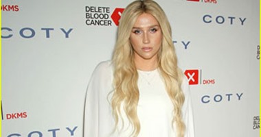 بالصور.. كيشا تحضر حفل "Delete Blood Cancer Gala" لمكافحة سرطان الدم