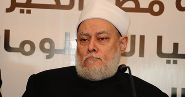 على جمعة: الزوج ليس مكلفا بدفع نفقات الحج لزوجته