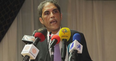 خالد داوود لـ"اليوم السابع": الحوار الوطنى فرصة عظيمة لكل الأطراف المختلفة.. نريد التركيز على التشريعات السياسية.. ما زلنا داعمين للقائمة النسبية لأنها أكثر عدالة  وستخرج برلمانا قويا قادرا على القيام بمهامه