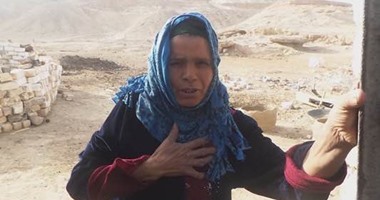 «كريمة» تطلب نظرة رحمة من الرئيس: «عايزاك تبنى لنا البيت عشان يستر بناتى»