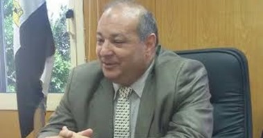 "الصحة" تفصل عاملا بمستشفى السويس العام بعد يبيع أدوية للمرضى