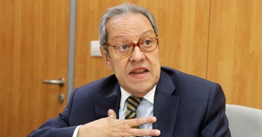 وزير الصناعة يصدر قراراً بإلغاء العمل بشهادة الـ"سى اى كيو" مع الصين