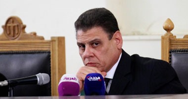 قاضى "خلية المتفجرات" يطلب الإسعاف لشاهدة بسبب إعيائها