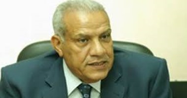الإدارية العليا تتنحى عن نظر طعن أستاذ بجامعة المنيا على عزله