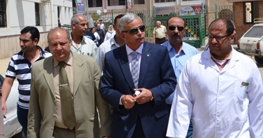 محافظ السويس يتفقد المجزر الآلى بالمحافظة استعدادا لعيد الأضحى