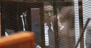 مصدر قضائى: النيابة ستحتسب مدة حبس مبارك ونجليه فى القصور الرئاسية
