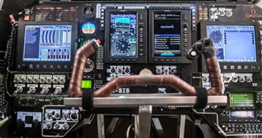 بالصور.. كابينة القيادة فى طائرة الطاقة الشمسية 2 Solar Impulse