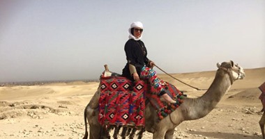 أخبار مصر للساعة 10.. كارمن دى لوز تنفى تصوير فيلم إباحى بالأهرامات
