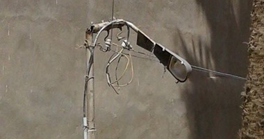 تآكل عمود كهرباء بمدرسة تعليم أساسى فى كفر الشيخ يهدد التلاميذ بالموت