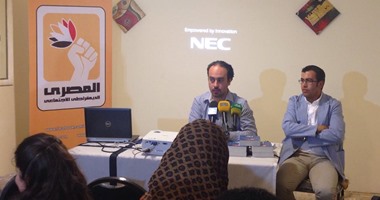كاتب: المجتمع الإيرانى متعاطف مع "الشاه" بسبب قيود نظام الثورة الإيرانية
