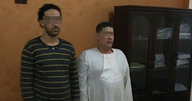 أمن القليوبية يضبط عاطلين بحوزتهما أسلحة آلية وكمية من الهيروين