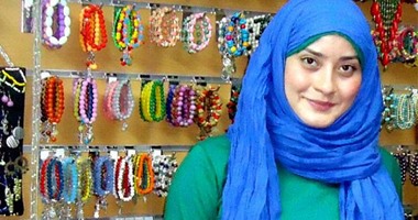 بالصور.. ورود الستان والدانتيل تحاكى نسماتها الربيع