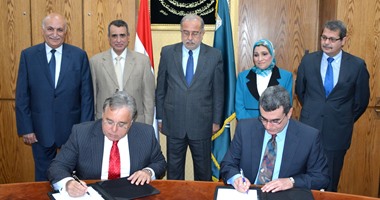البترول توقع اتفاقيتين مع UOP العالمية لعمل التصميمات الهندسية لمعمل ميدور