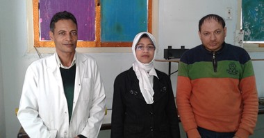 بالصور.. مصر ولادة والبركة فى الصعيد.. "اليوم السابع" تكشف النقاب عن طلاب مخترعين بدرجة علماء.."أروى" على أعتاب كشف سر التحنيط.. وأحمد يحول زيت الطعام لمسحوق غسيل.. دينا وأمانى تبتكران مادة ضد الحريق