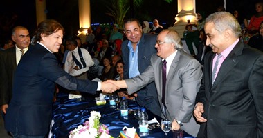 بالصور.. نادى الشرطة يكرم مدير الجبلاية